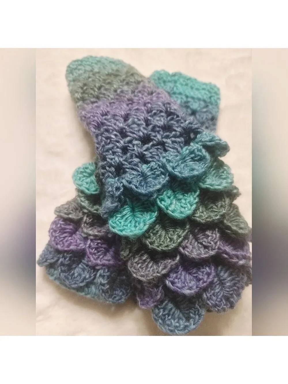 Just in! Handmade Dragonscale Fingerless Texting Gloves/Armwarmers Purple/Teal